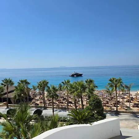 Lorins Seaside Santorini In Drymades דירה *