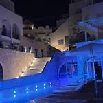 Lorins Seaside Santorini - Drymades, Appartement Dhërmi