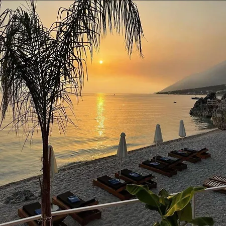 Appartement Lorins Seaside Santorini In Drymades