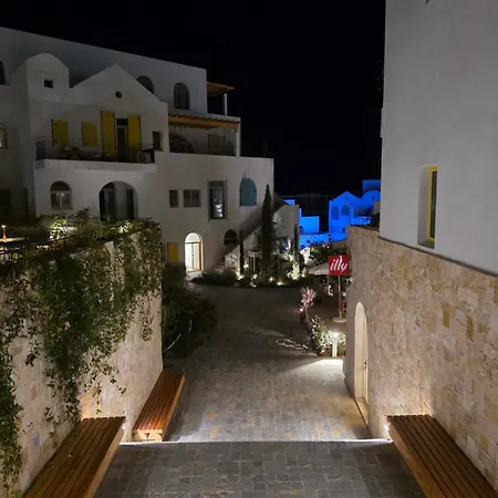 Appartement Lorins Seaside Santorini - Drymades,