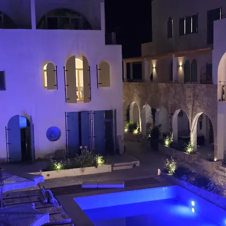 Апартаменты Lorins Seaside Santorini - Drymades, *