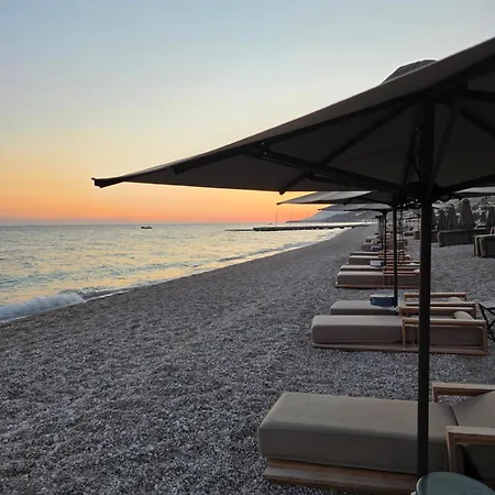 Διαμέρισμα Lorins Seaside Santorini - Drymades, *
