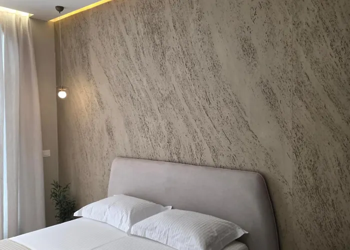 Lorins Seaside Santorini In Drymades * Gjilek
